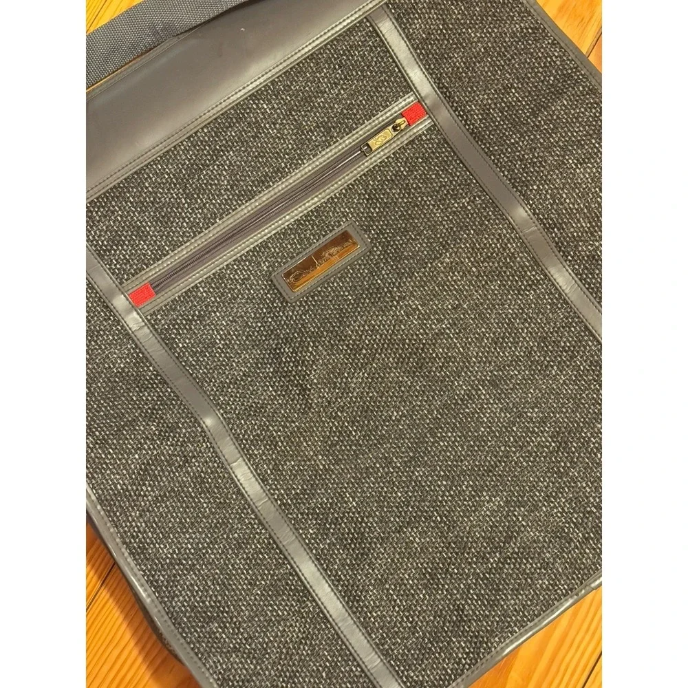 Vintage Oscar De La‎ Renta Gray Folding Tweed Garment Bag Designer Luggage